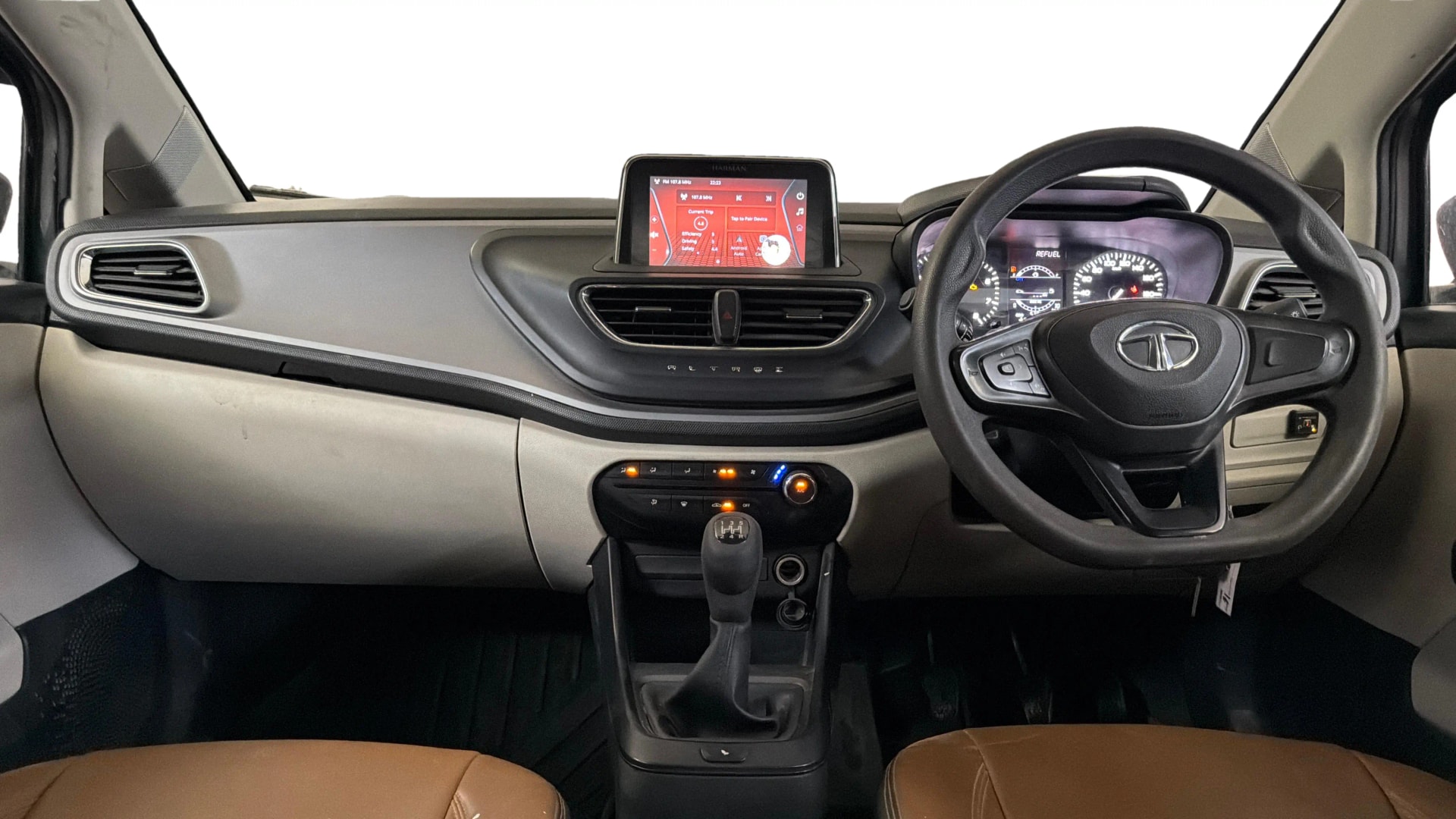View 2022 Tata Altroz XM Plus Petrol Image 15 Used 2022 Tata Altroz XM Plus Petrol Image 15