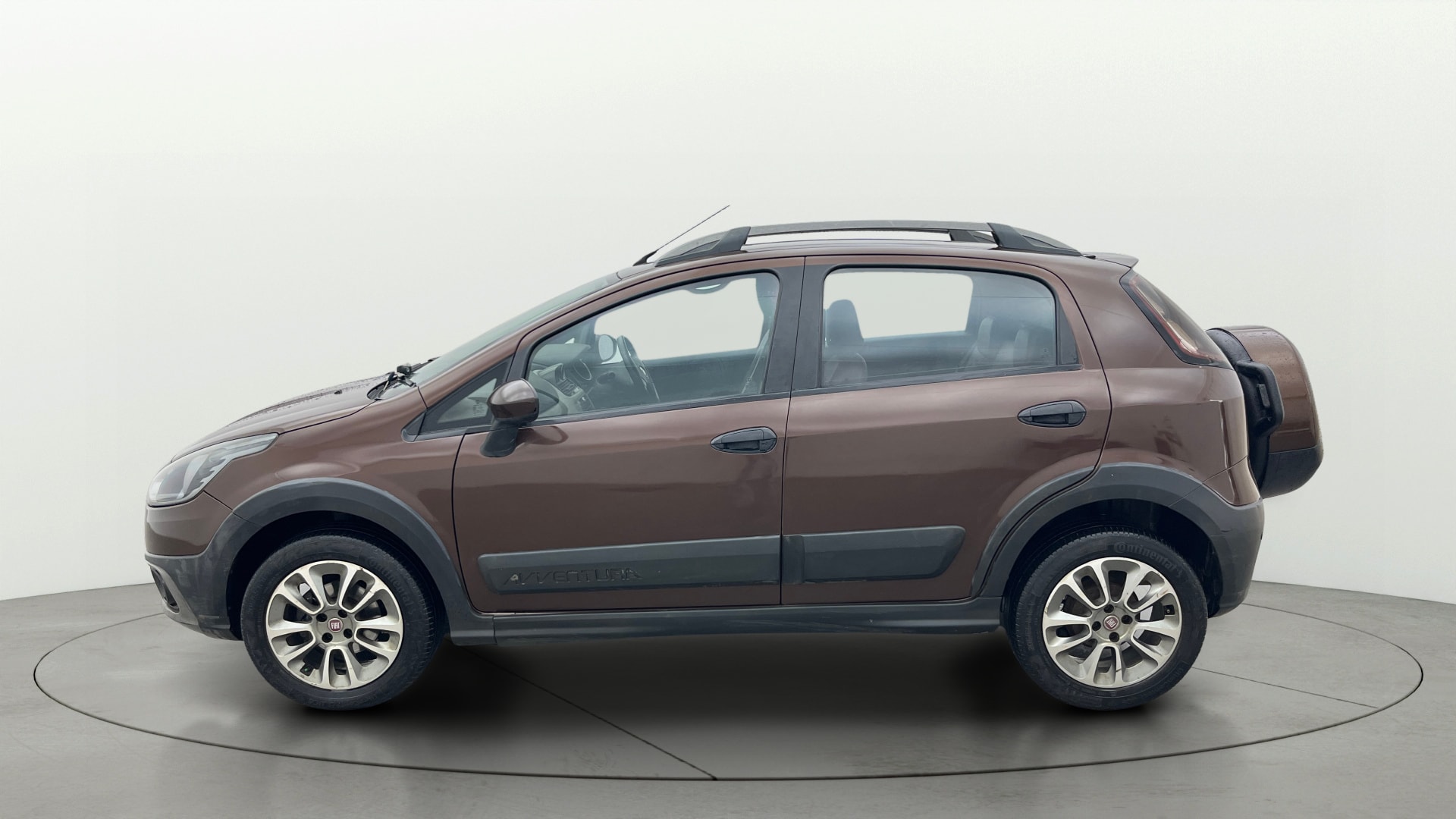 View 2015 Fiat Avventura Emotion 1.3L MULTIJET Diesel Image 5 Used 2015 Fiat Avventura Emotion 1.3L MULTIJET Diesel Image 5