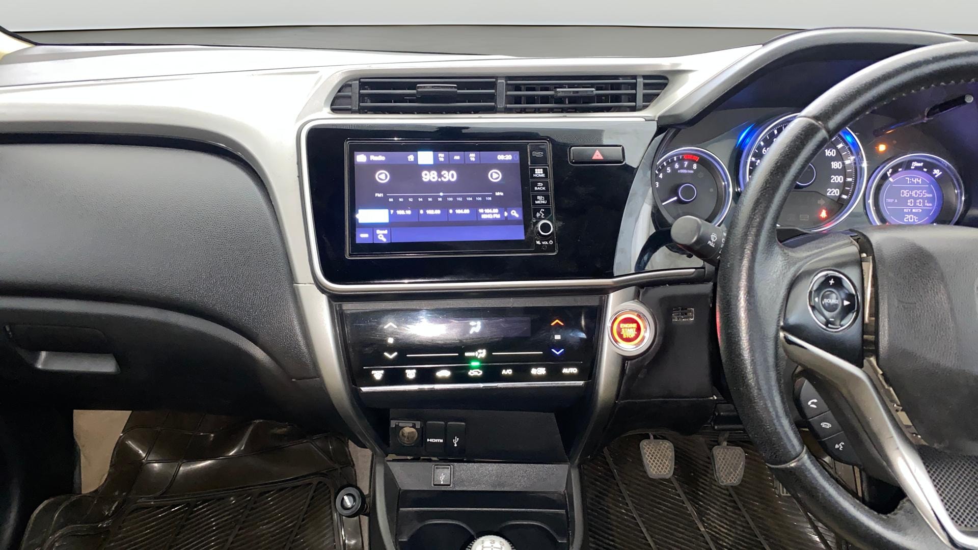 View 2019 Honda City ZX MT Diesel Anniversary Edition Image 32 Used 2019 Honda City ZX MT Diesel Anniversary Edition Image 32