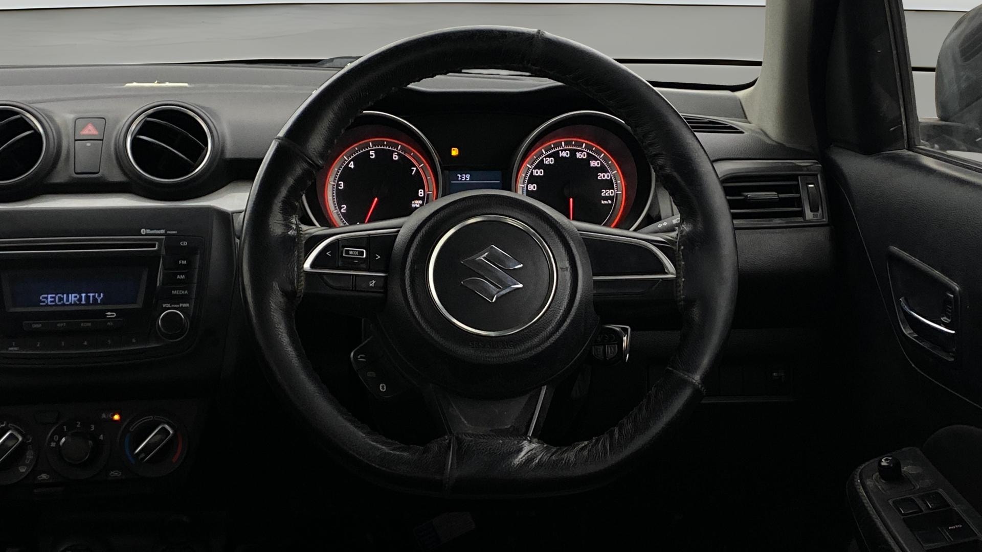 View 2019 Maruti Suzuki 1000 Base Variant Image 20 Used 2019 Maruti Suzuki 1000 Base Variant Image 20