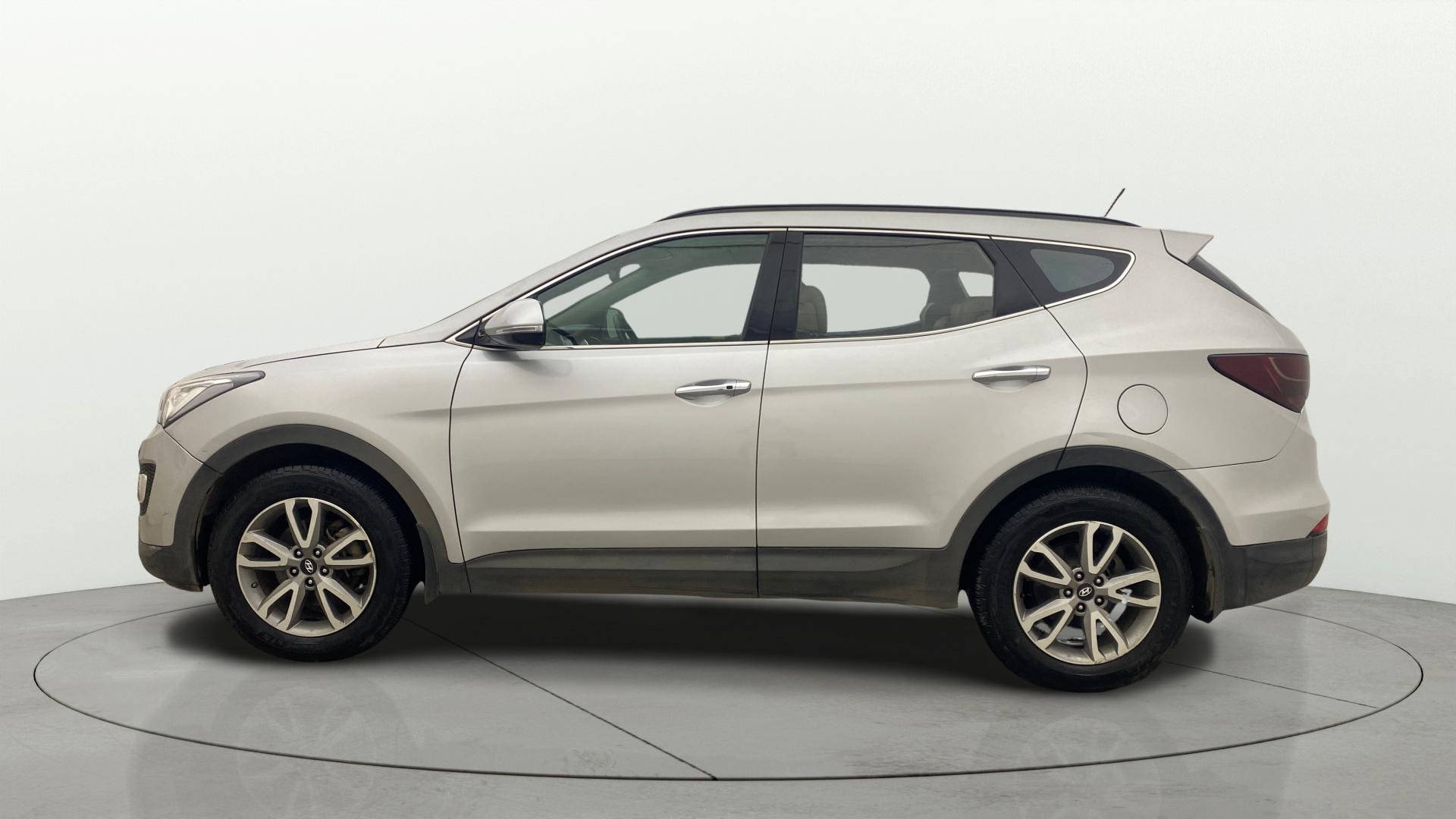 View 2015 Hyundai Santa Fe 4WD AT Image 28 Used 2015 Hyundai Santa Fe 4WD AT Image 28
