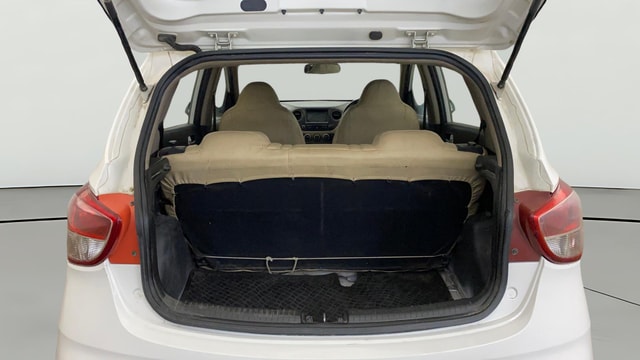 View Hyundai Grand i10 Image 37 Used Hyundai Grand i10 Image 37