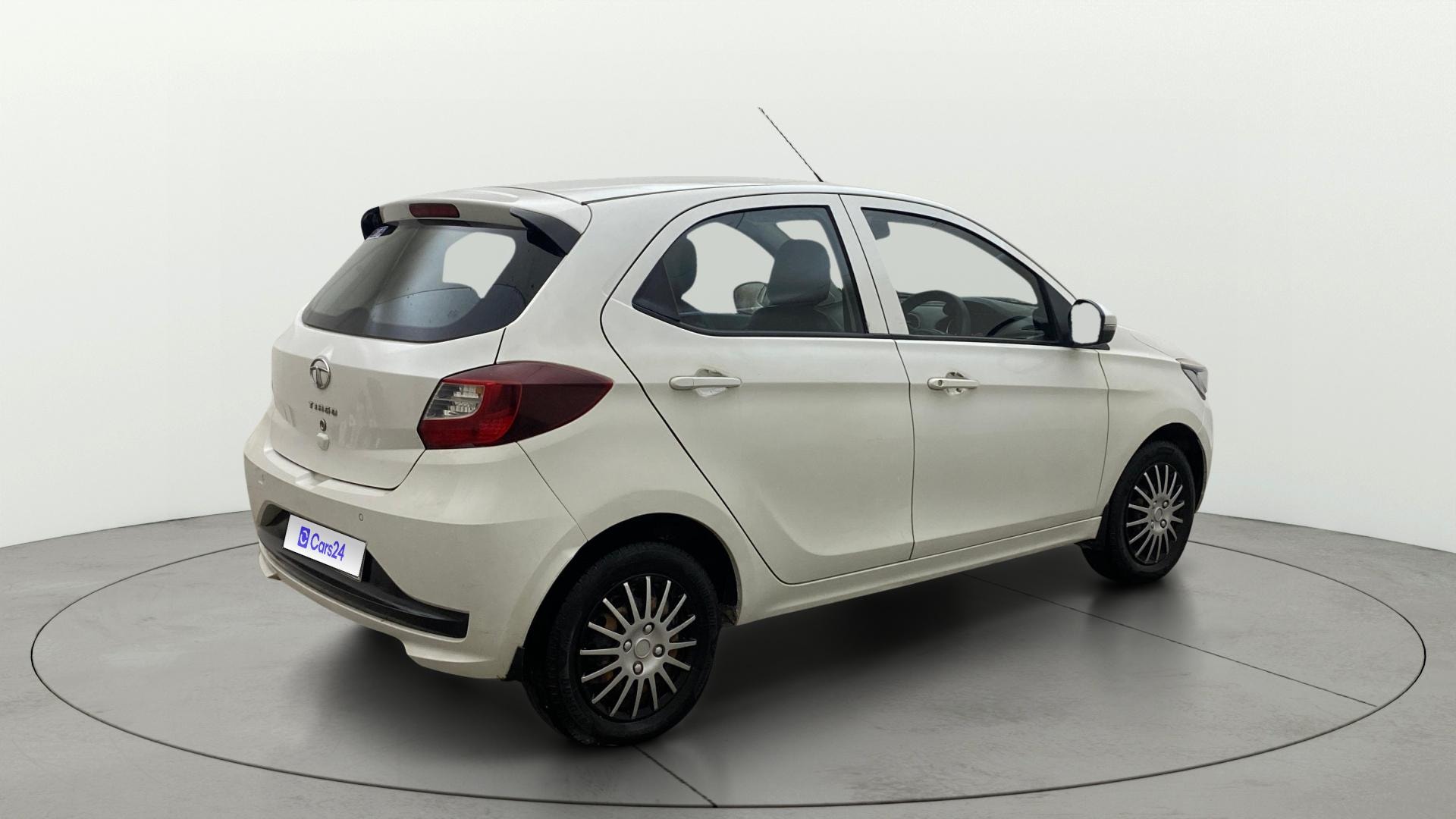 Used 2022 Tata Tiago Used 2022 Tata Tiago