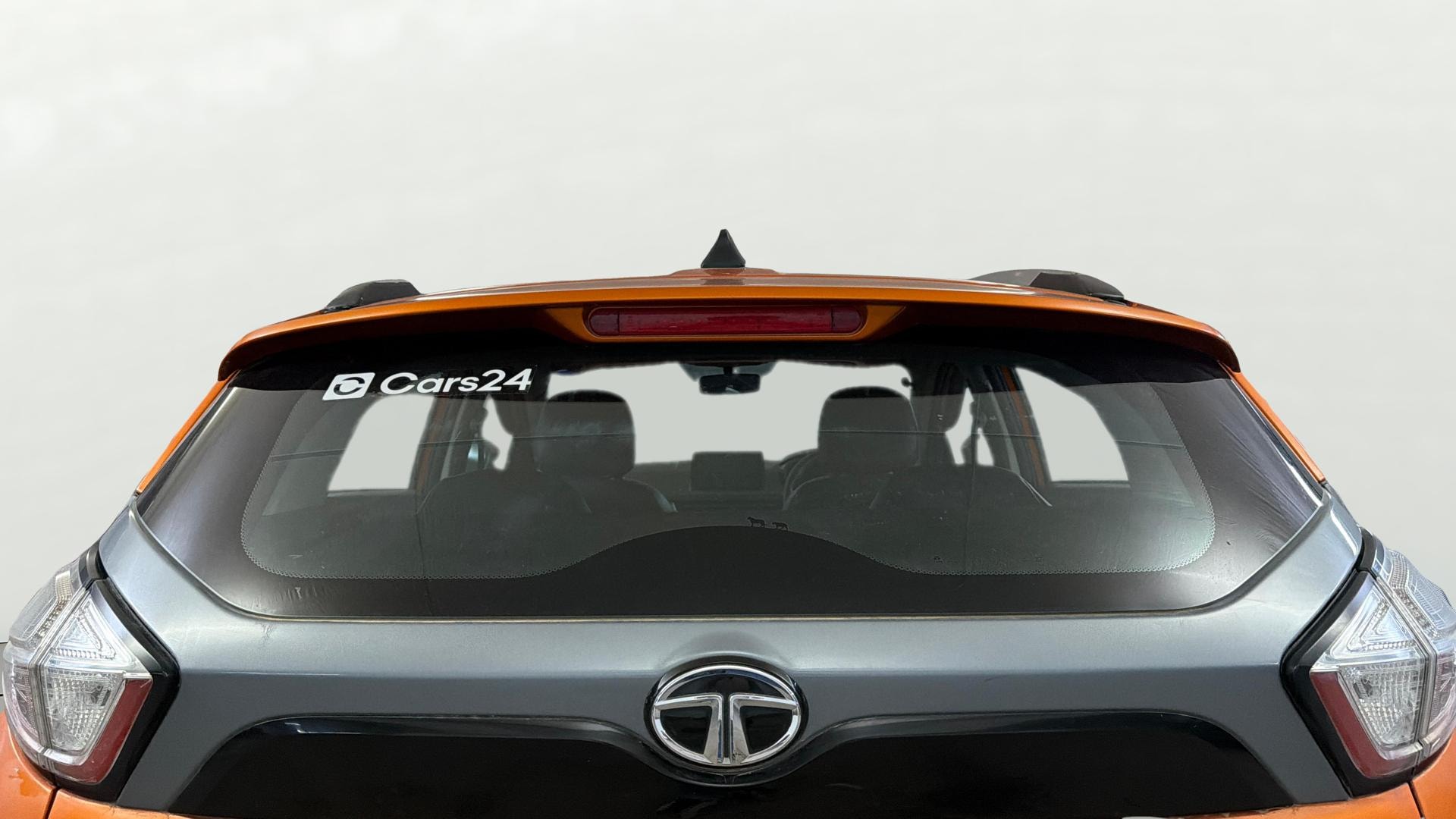 View 2019 Tata Nexon Revotron XM Image 4 Used 2019 Tata Nexon Revotron XM Image 4