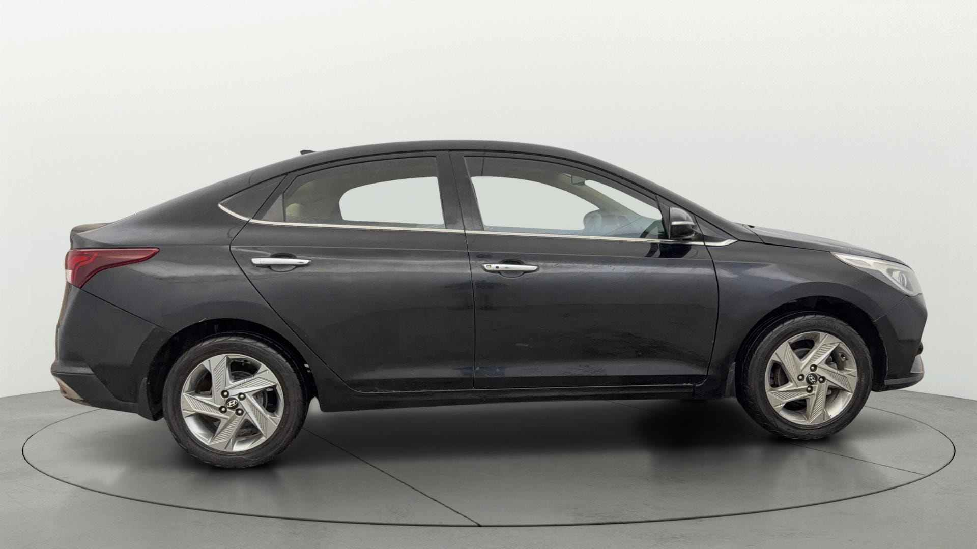 Used 2021 Hyundai Verna Used 2021 Hyundai Verna