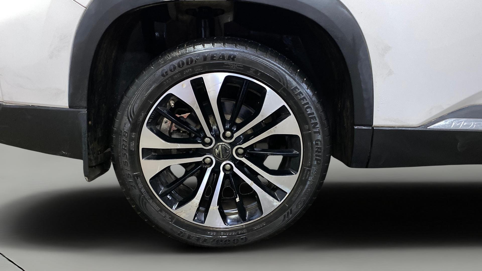 View 2023 MG Hector Plus Sharp Pro 7 Seater Petrol Image 35 Used 2023 MG Hector Plus Sharp Pro 7 Seater Petrol Image 35