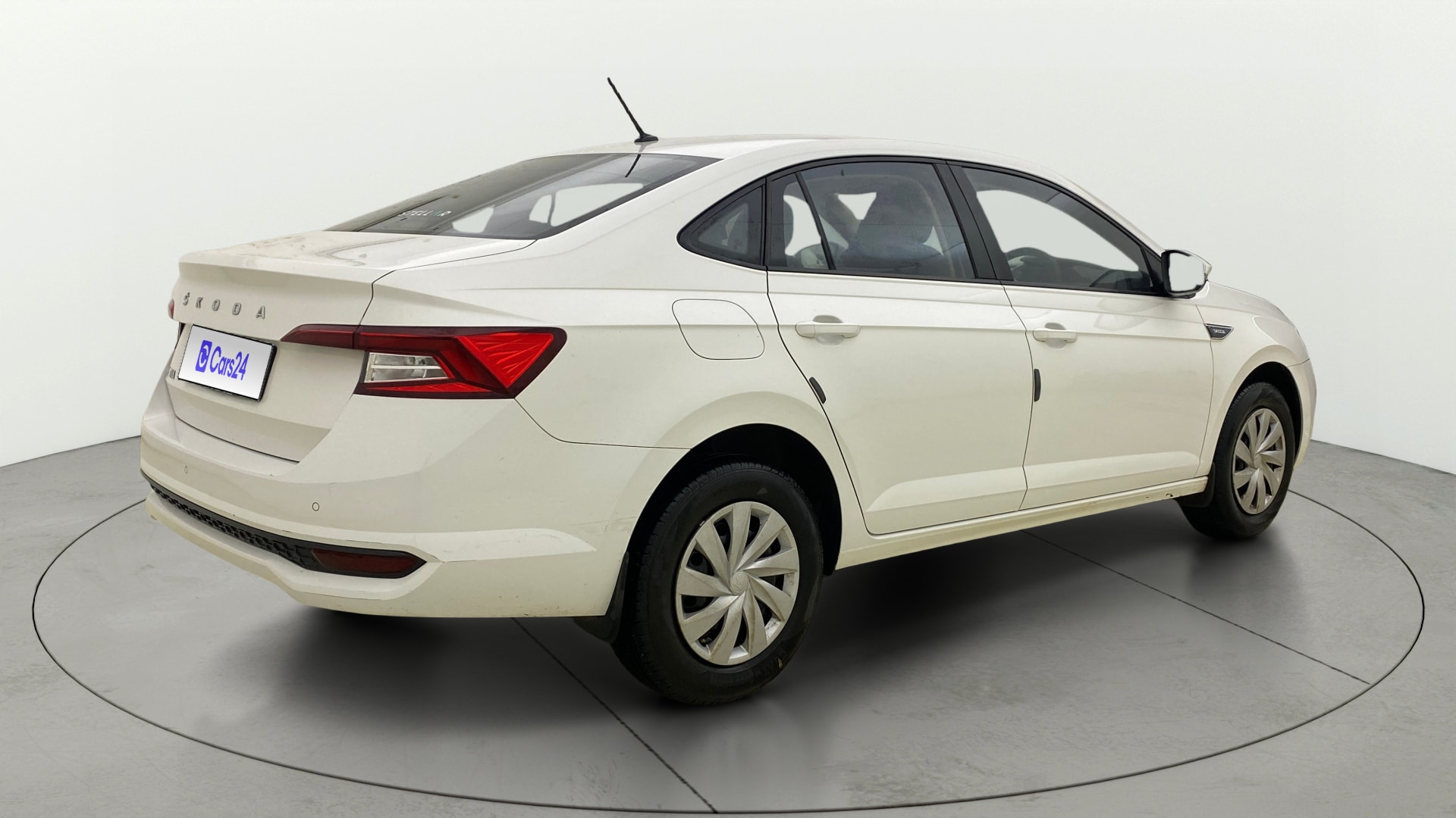 View 2025 Skoda Slavia Active 1.0 TSI MT Image 41 Used 2025 Skoda Slavia Active 1.0 TSI MT Image 41
