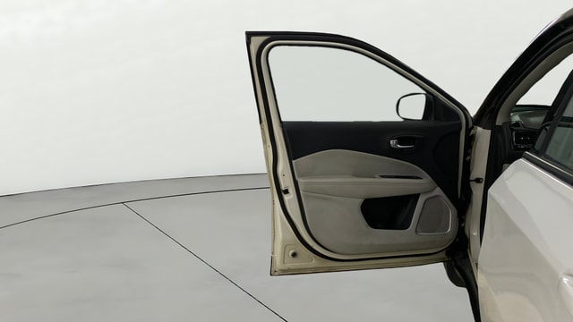 View Jeep Compass Image 31 Used Jeep Compass Image 31