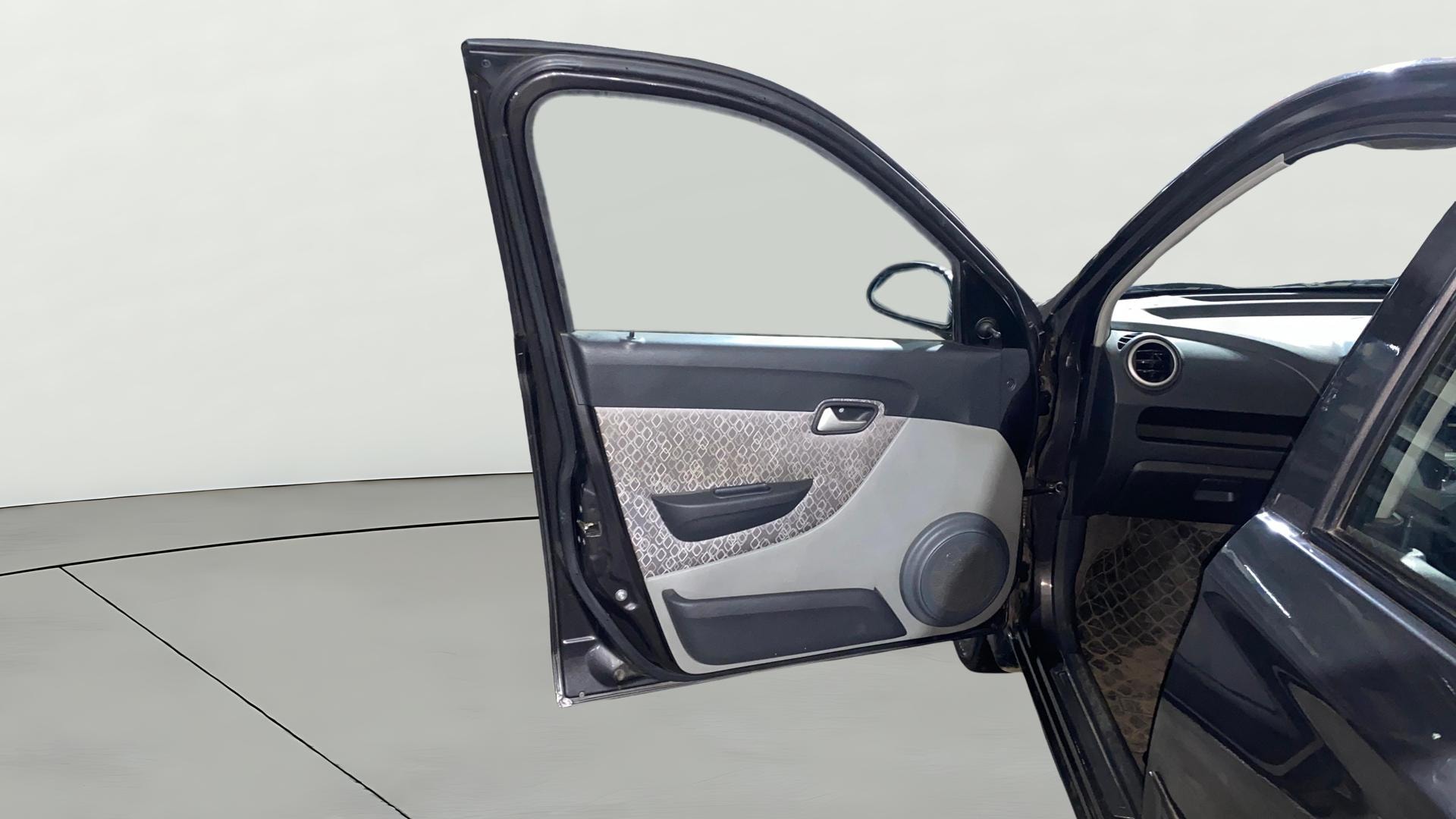 View 2018 Maruti Suzuki Alto 800 LX Image 30 Used 2018 Maruti Suzuki Alto 800 LX Image 30