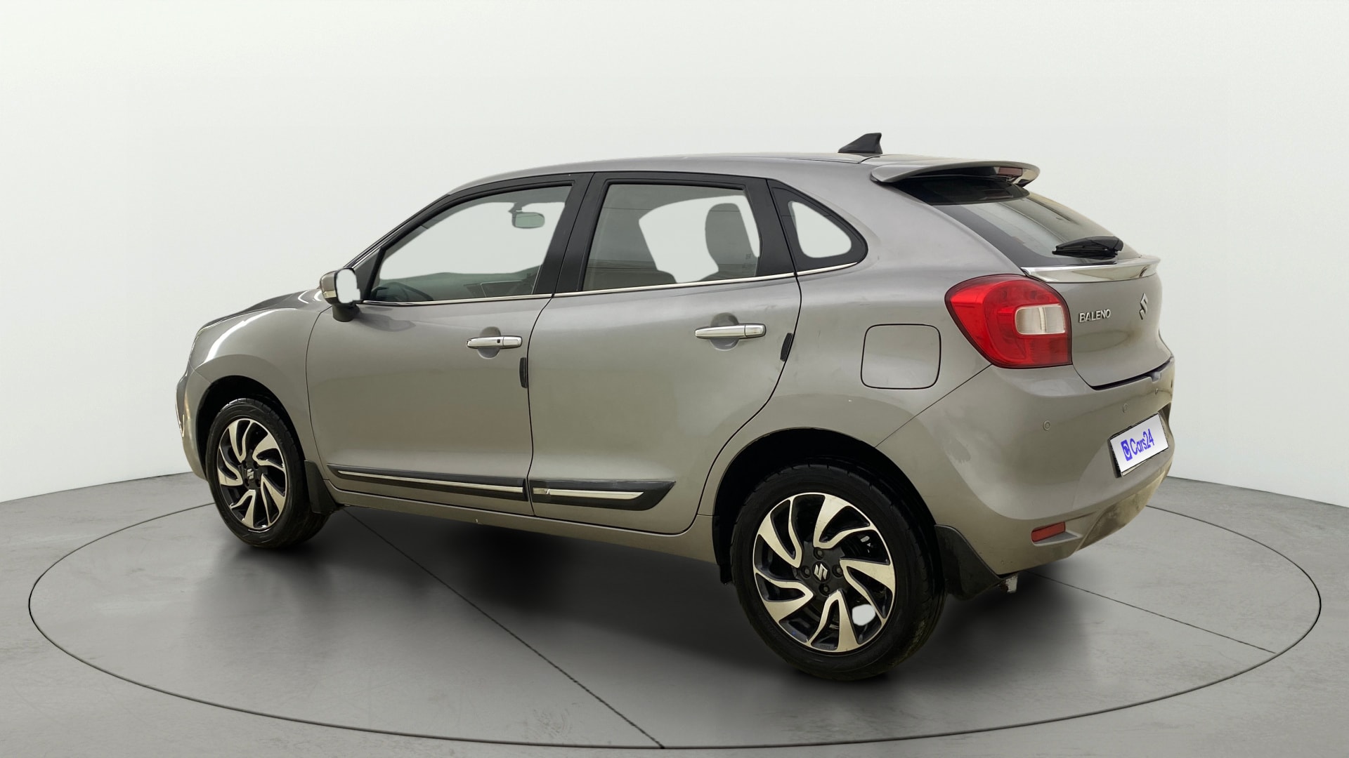 View 2021 Maruti Suzuki 1000 Base Variant Image 2 Used 2021 Maruti Suzuki 1000 Base Variant Image 2