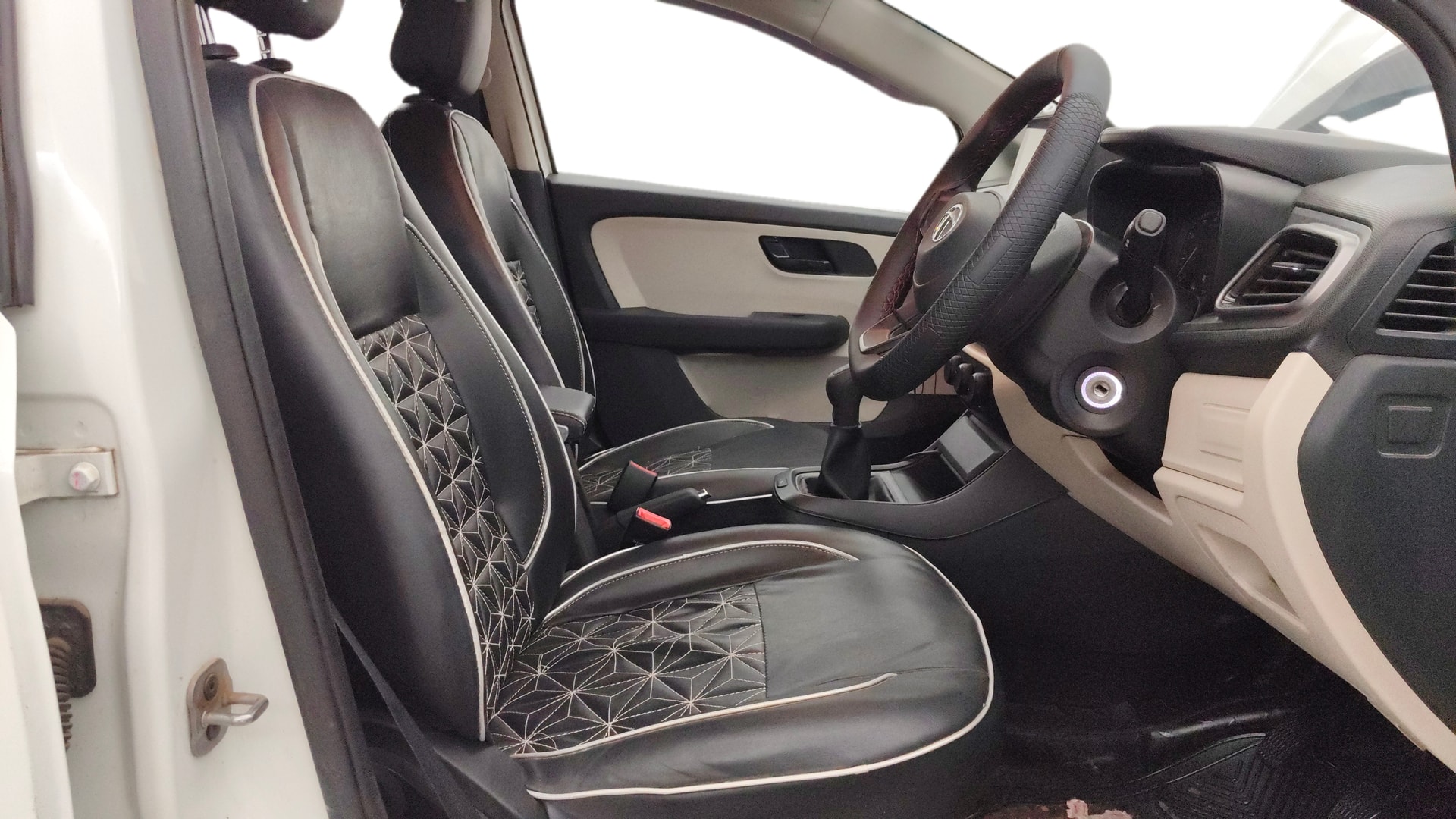 Used 2021 Tata Altroz Used 2021 Tata Altroz