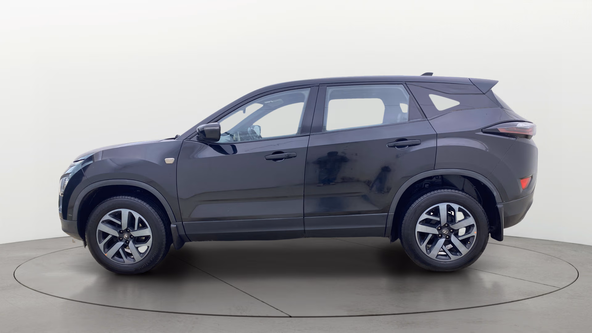 View 2021 Tata Harrier XE Image 27 Used 2021 Tata Harrier XE Image 27