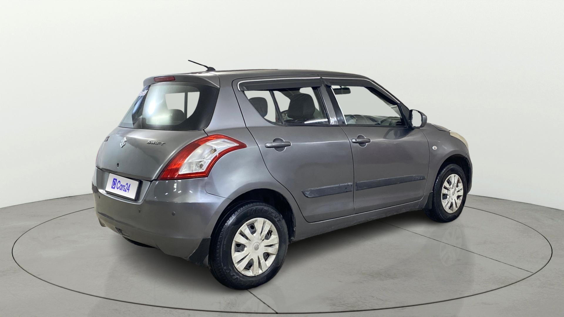 View 2017 Maruti Suzuki 1000 Base Variant Image 41 Used 2017 Maruti Suzuki 1000 Base Variant Image 41
