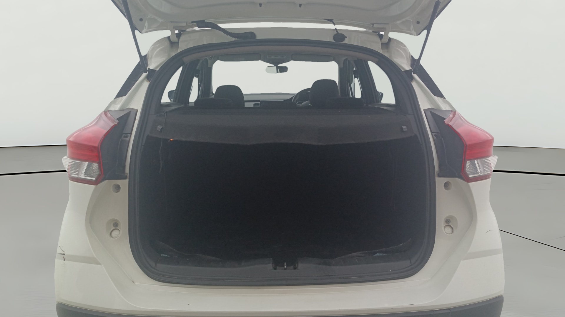View 2022 Nissan Kicks 1.3 Turbo XV Image 39 Used 2022 Nissan Kicks 1.3 Turbo XV Image 39