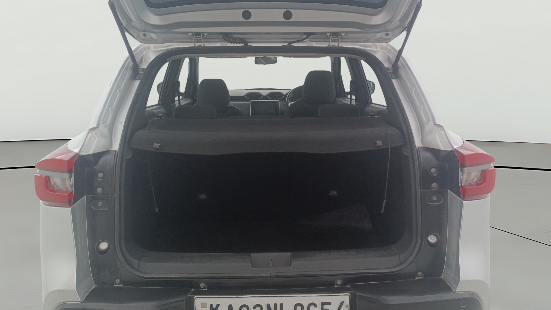 Used 2022 Nissan Magnite Used 2022 Nissan Magnite