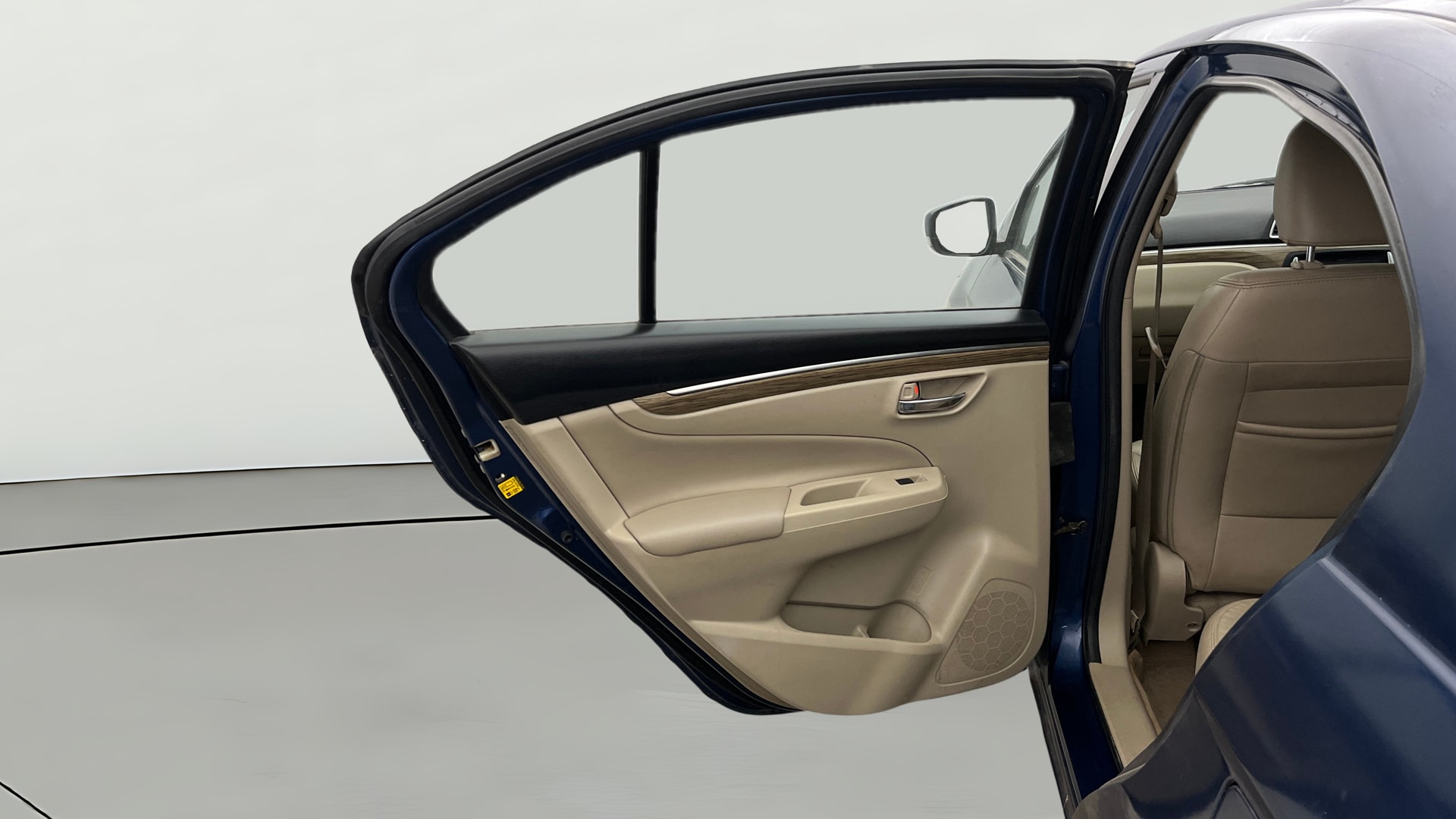 View 2018 Maruti Suzuki 1000 Base Variant Image 23 Used 2018 Maruti Suzuki 1000 Base Variant Image 23