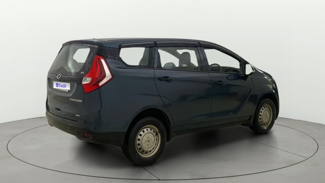 View Mahindra Marazzo Image 42 Used Mahindra Marazzo Image 42