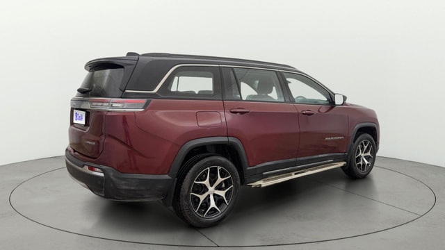 View Jeep Meridian Image 48 Used Jeep Meridian Image 48
