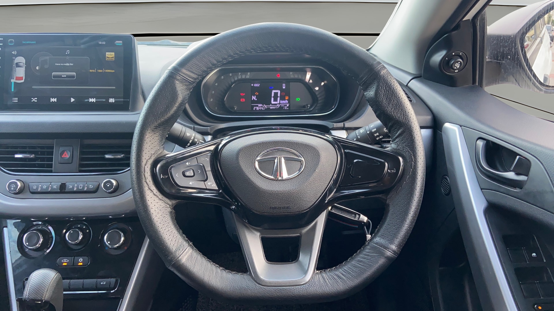 Used 2022 Tata Nexon Used 2022 Tata Nexon