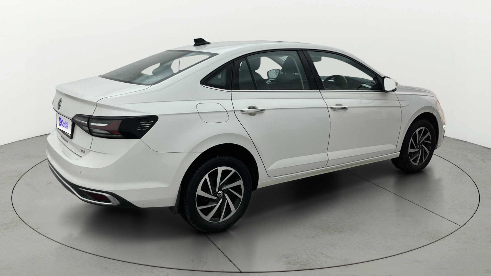 View 2023 Volkswagen Virtus Topline 1.0 TSI MT Image 44 Used 2023 Volkswagen Virtus Topline 1.0 TSI MT Image 44