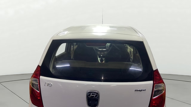 View Hyundai i10 Image 4 Used Hyundai i10 Image 4
