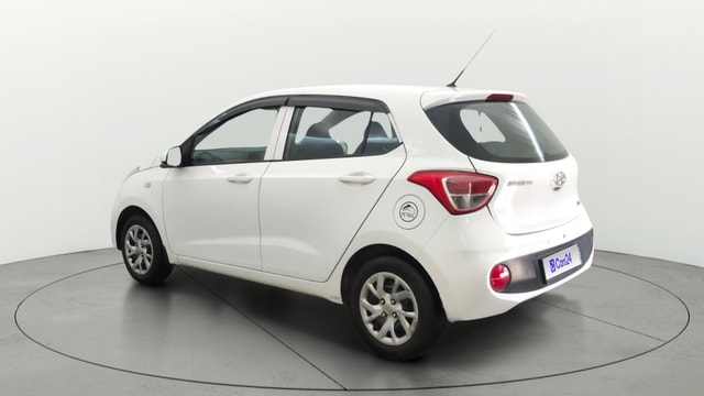 View Hyundai Grand i10 Image 2 Used Hyundai Grand i10 Image 2