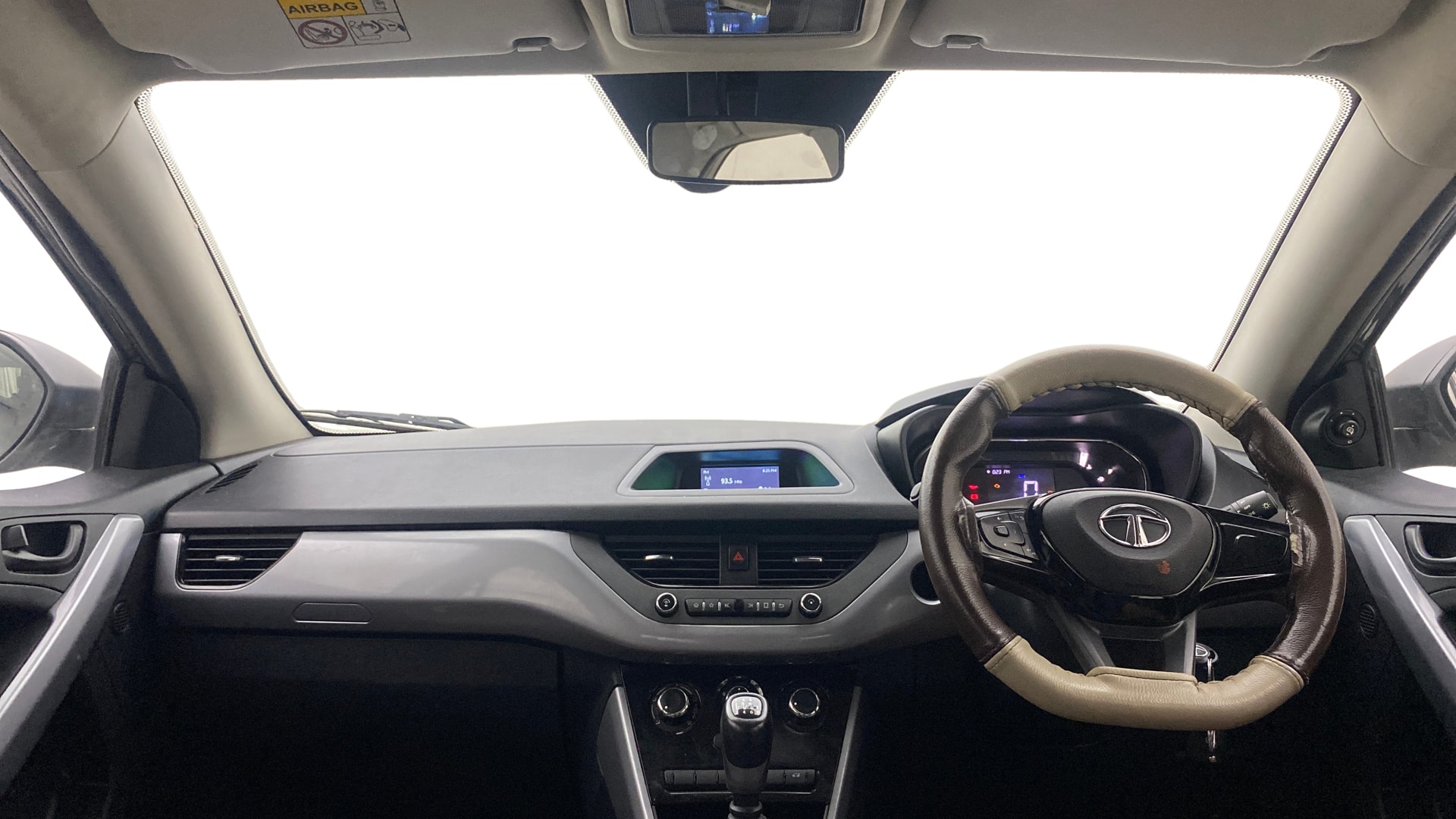 Used 2022 Tata Nexon Used 2022 Tata Nexon