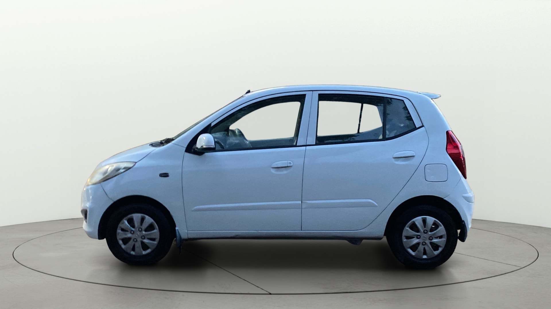 View 2013 Hyundai i10 1.2 Sportz AT Image 25 Used 2013 Hyundai i10 1.2 Sportz AT Image 25