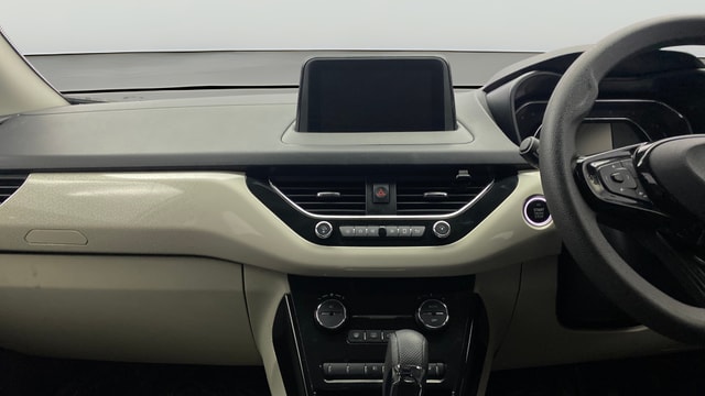 View Tata Nexon Image 17 Used Tata Nexon Image 17