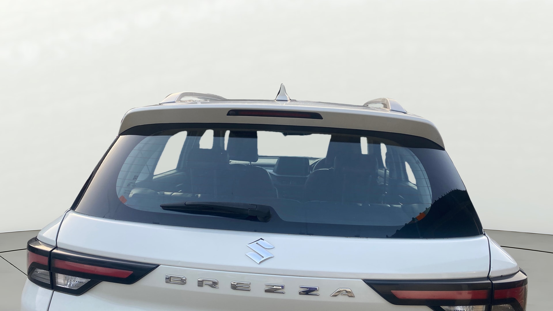 View 2022 Maruti Suzuki 1000 Base Variant Image 5 Used 2022 Maruti Suzuki 1000 Base Variant Image 5