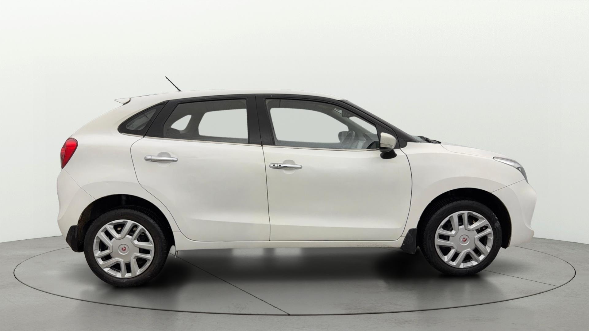 View 2021 Toyota Glanza G MT Image 26 Used 2021 Toyota Glanza G MT Image 26