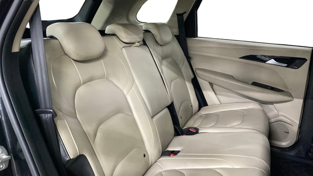 View MG Hector Image 37 Used MG Hector Image 37