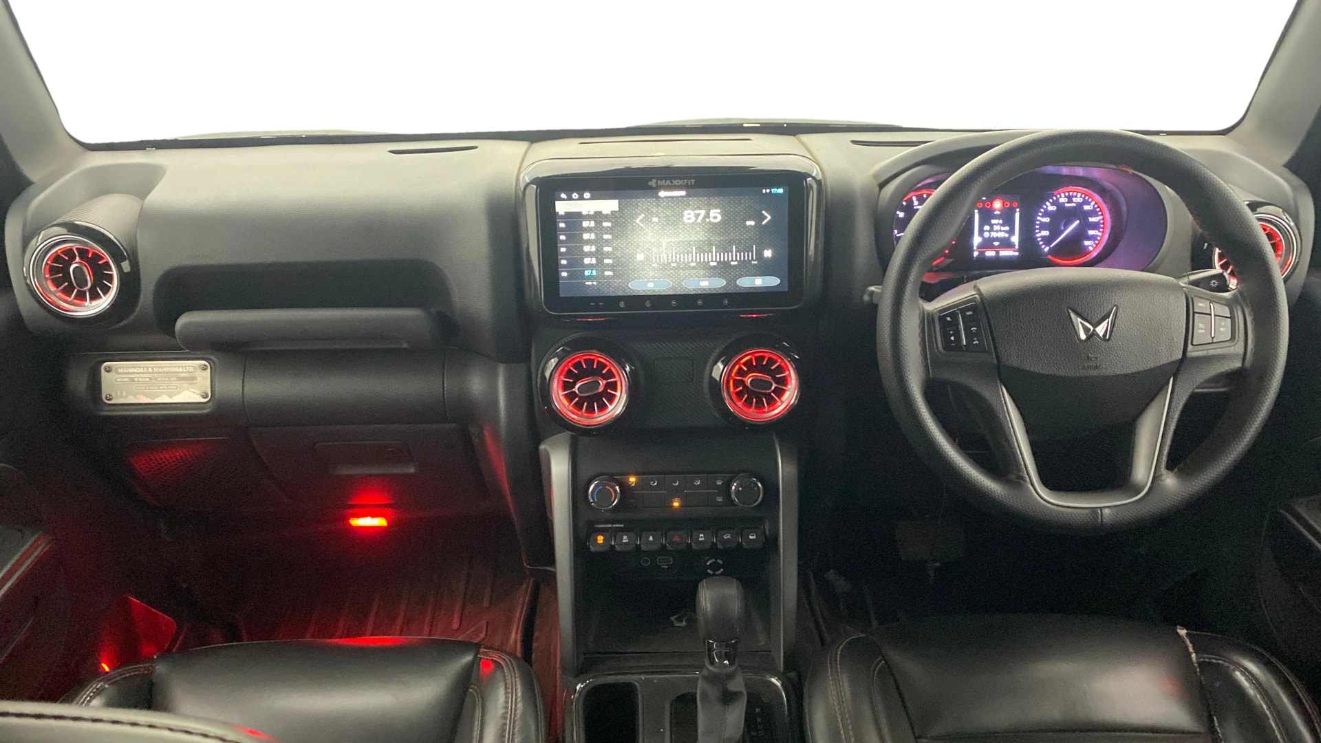 Used 2024 Mahindra Thar Used 2024 Mahindra Thar