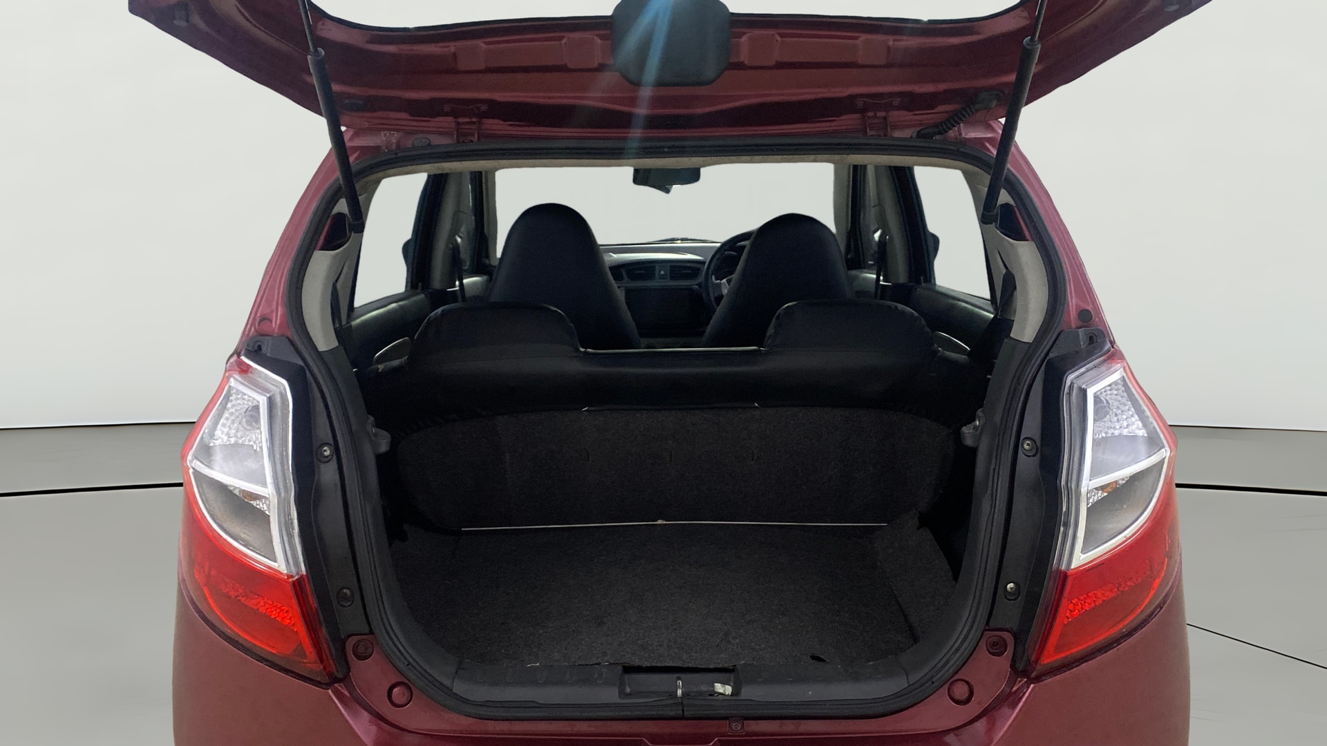 View 2018 Maruti Suzuki Alto K10 LX Image 37 Used 2018 Maruti Suzuki Alto K10 LX Image 37