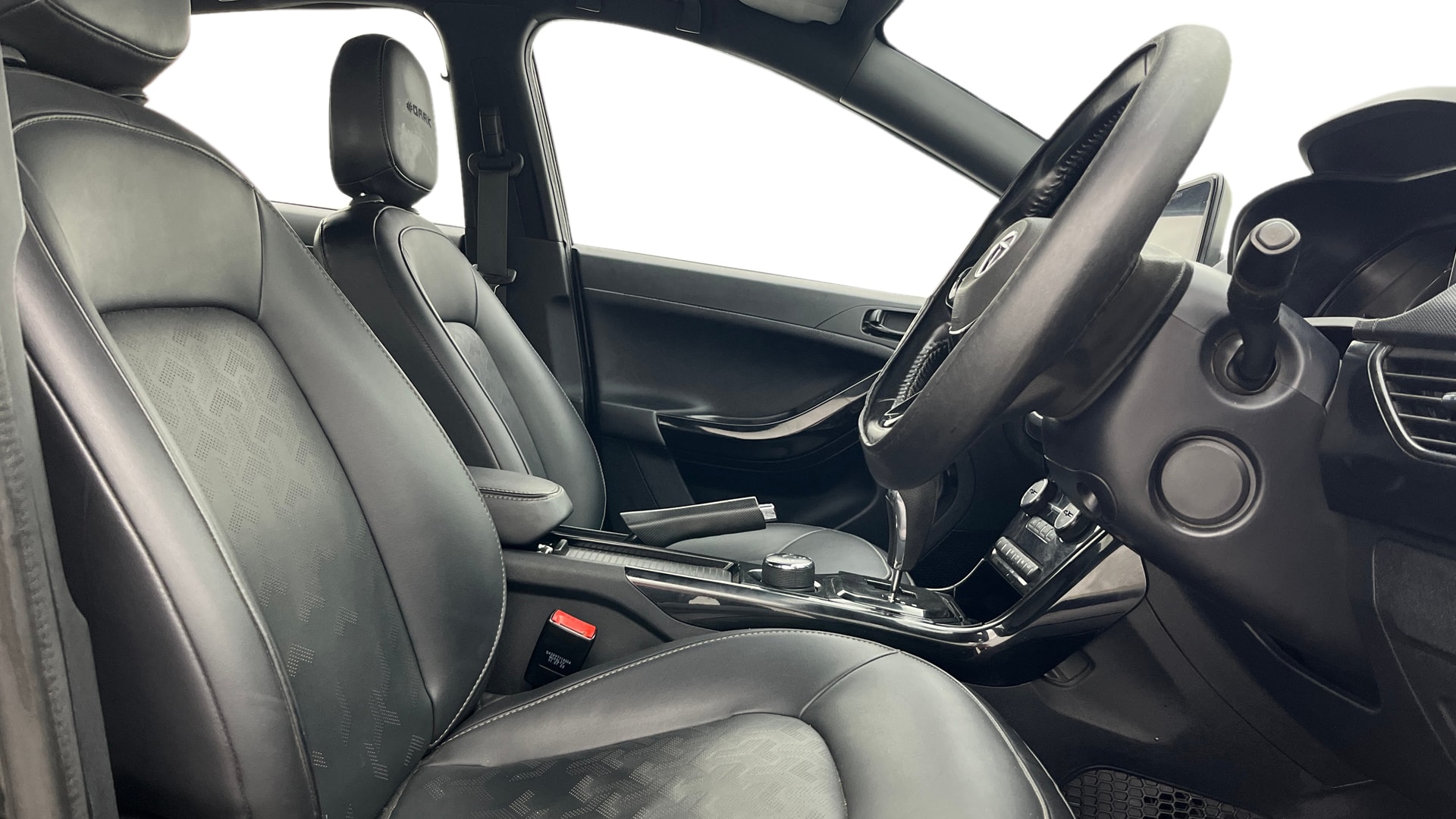 View 2022 Tata Nexon Revotron XE Image 18 Used 2022 Tata Nexon Revotron XE Image 18
