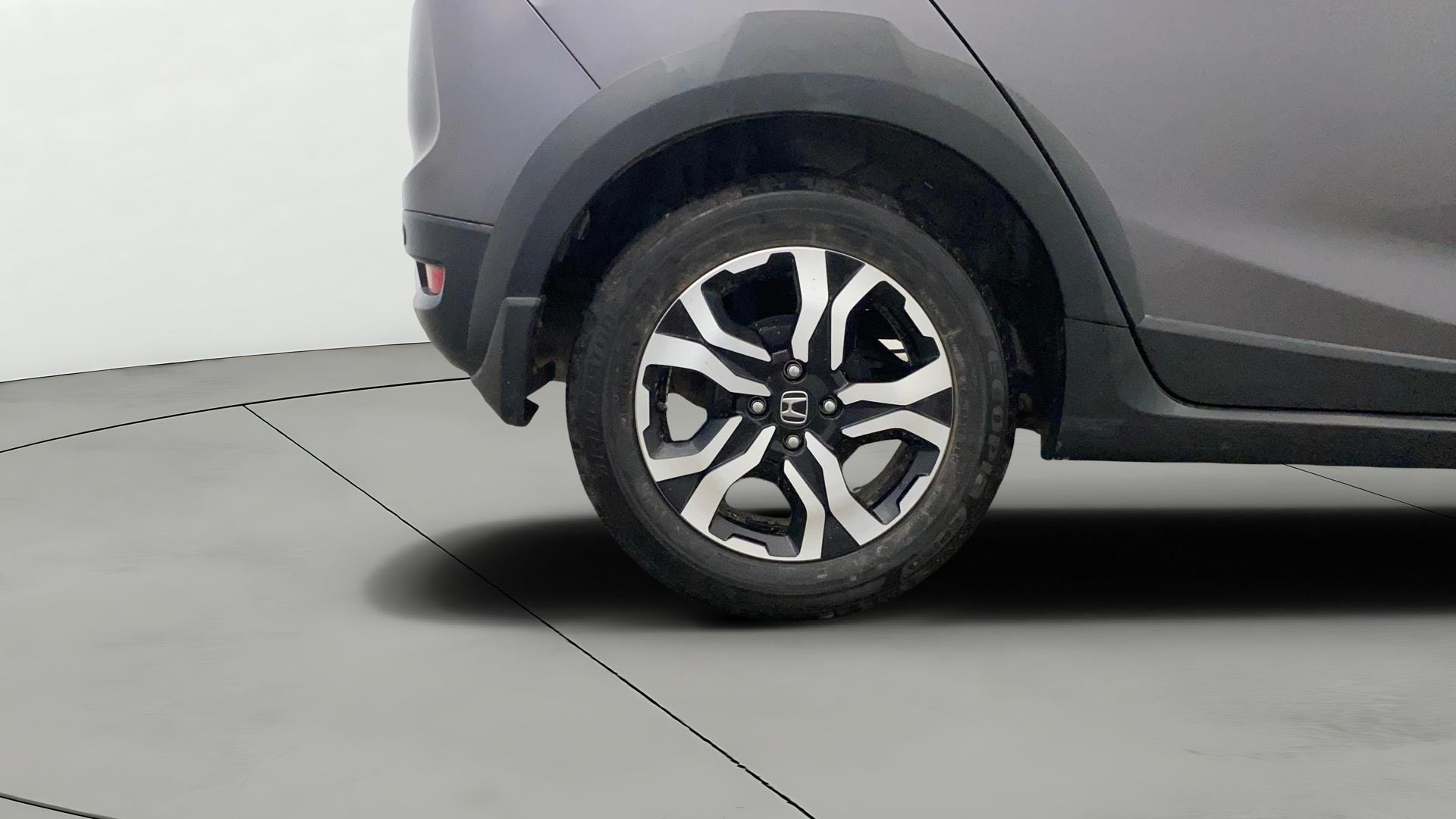 View 2021 Honda WR-V S MT Diesel Edge Edition Image 24 Used 2021 Honda WR-V S MT Diesel Edge Edition Image 24