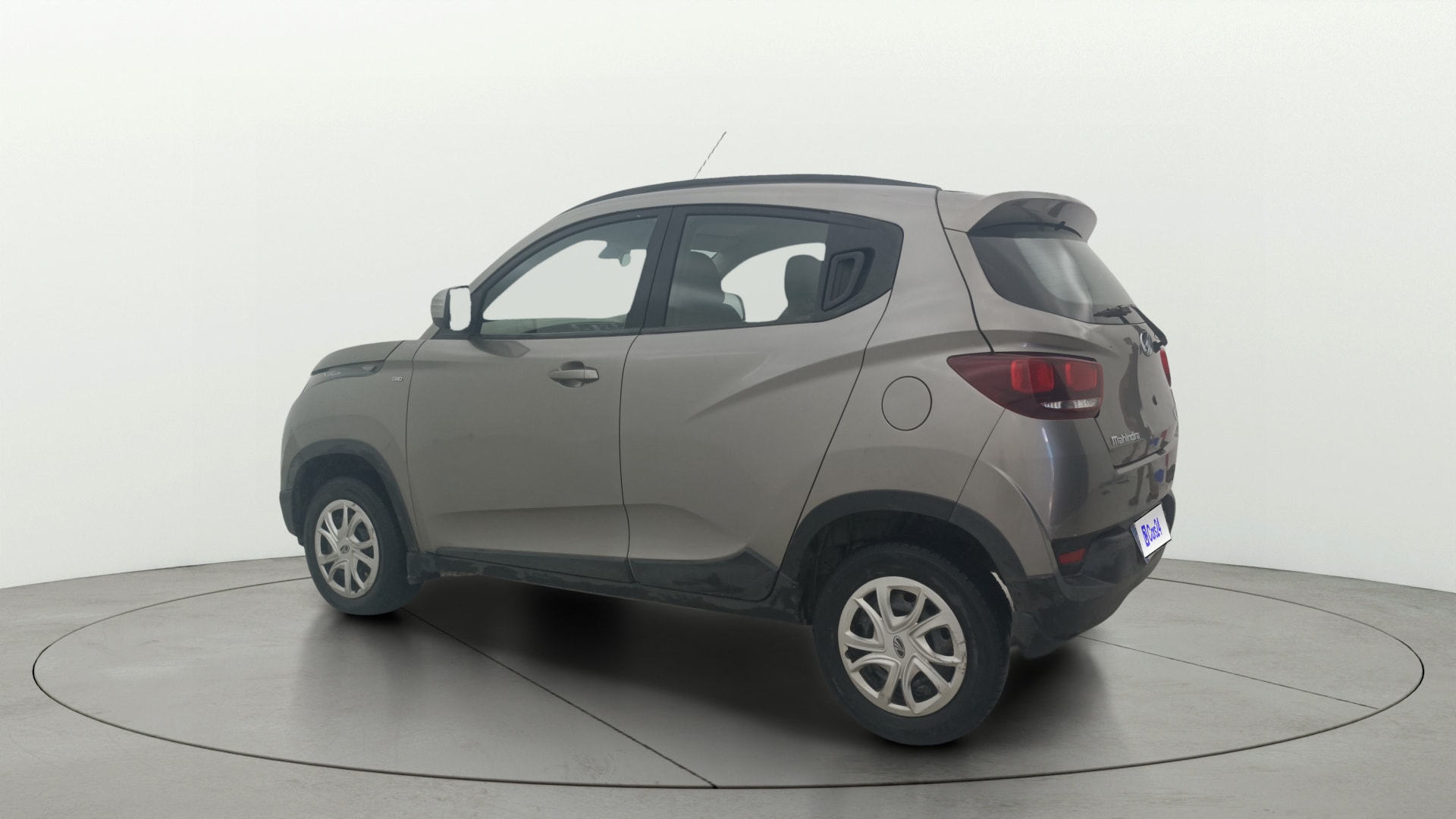 Used 2016 Mahindra KUV100 Used 2016 Mahindra KUV100