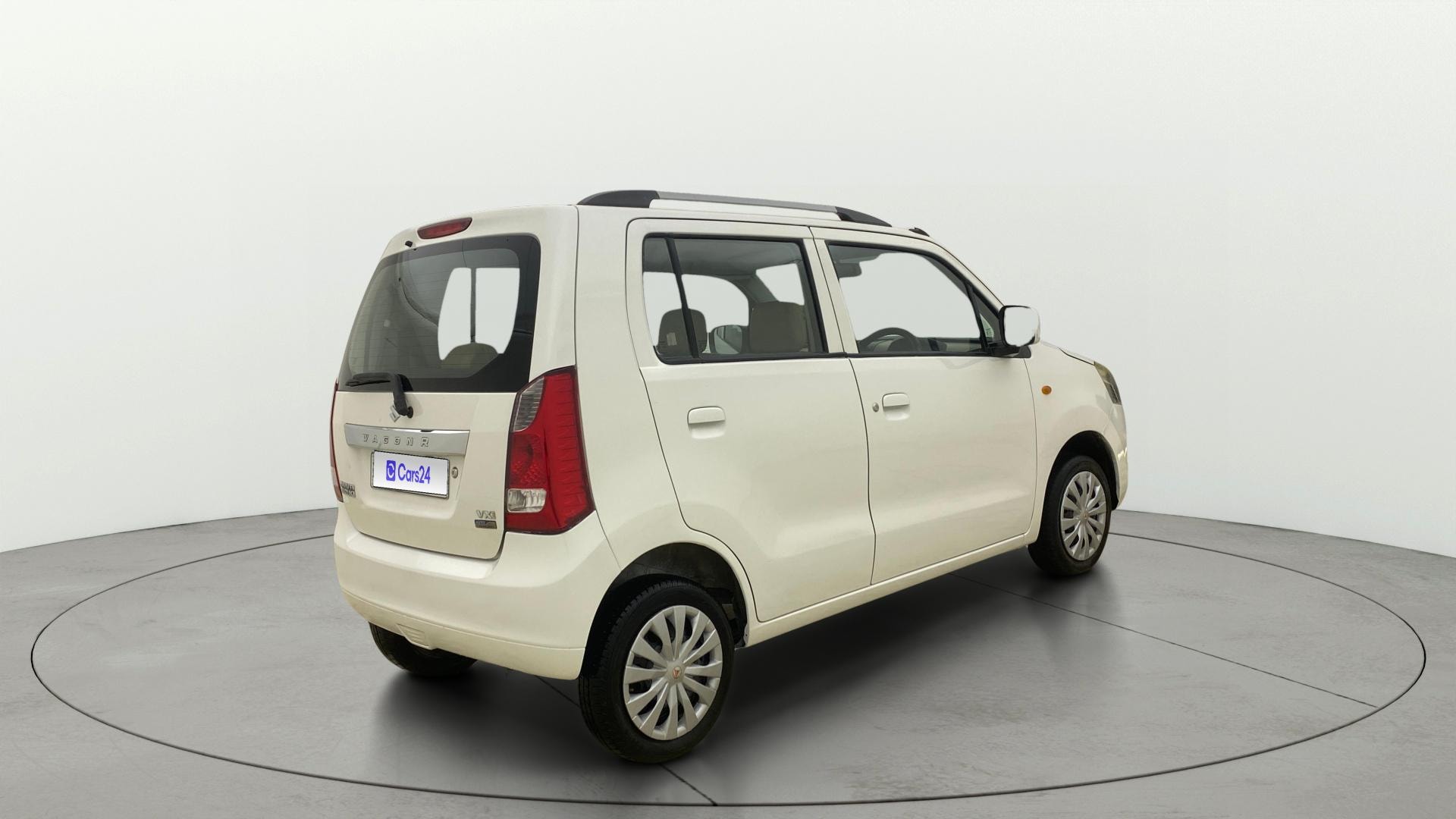 View 2018 Maruti Suzuki 1000 Base Variant Image 42 Used 2018 Maruti Suzuki 1000 Base Variant Image 42