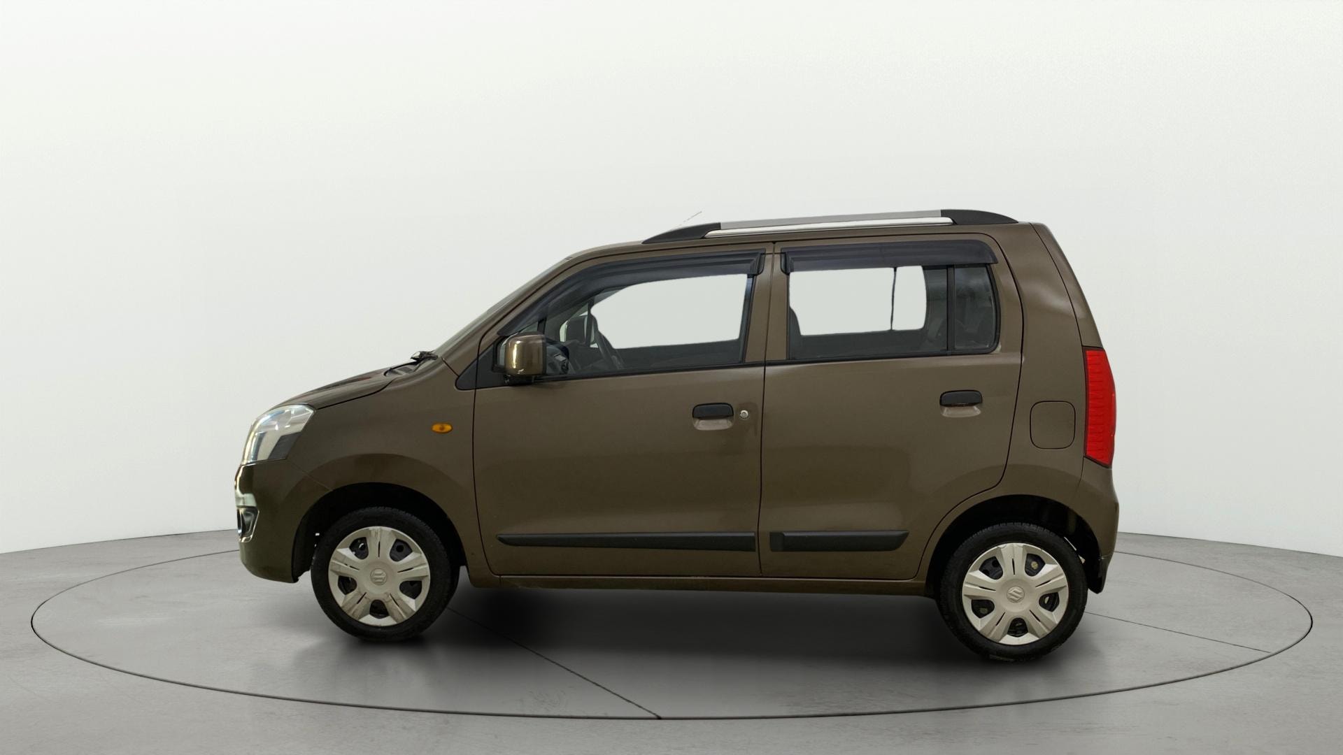 View 2016 Maruti Suzuki 1000 Base Variant Image 5 Used 2016 Maruti Suzuki 1000 Base Variant Image 5