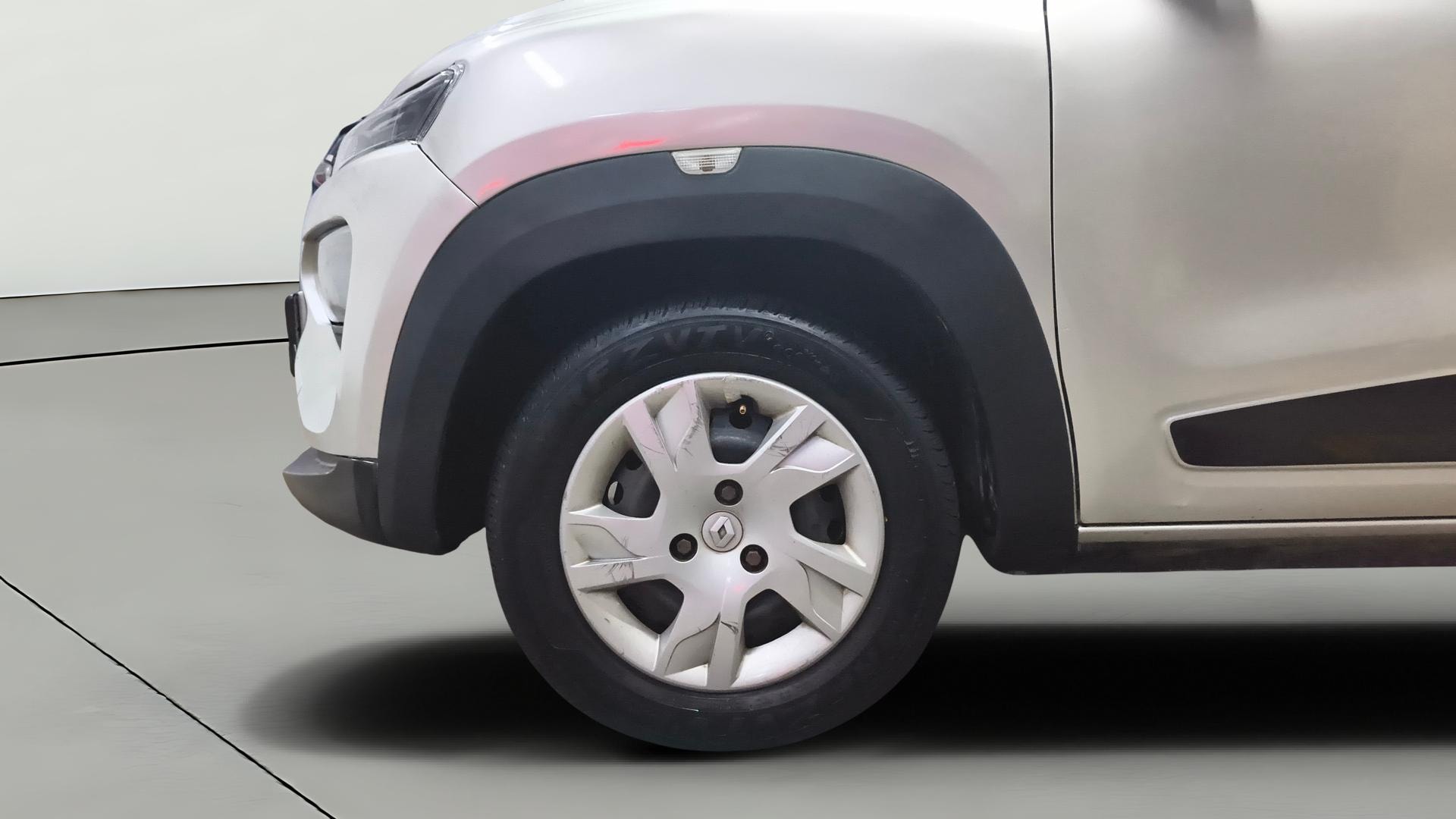 View 2021 Renault Kwid RXL Image 28 Used 2021 Renault Kwid RXL Image 28