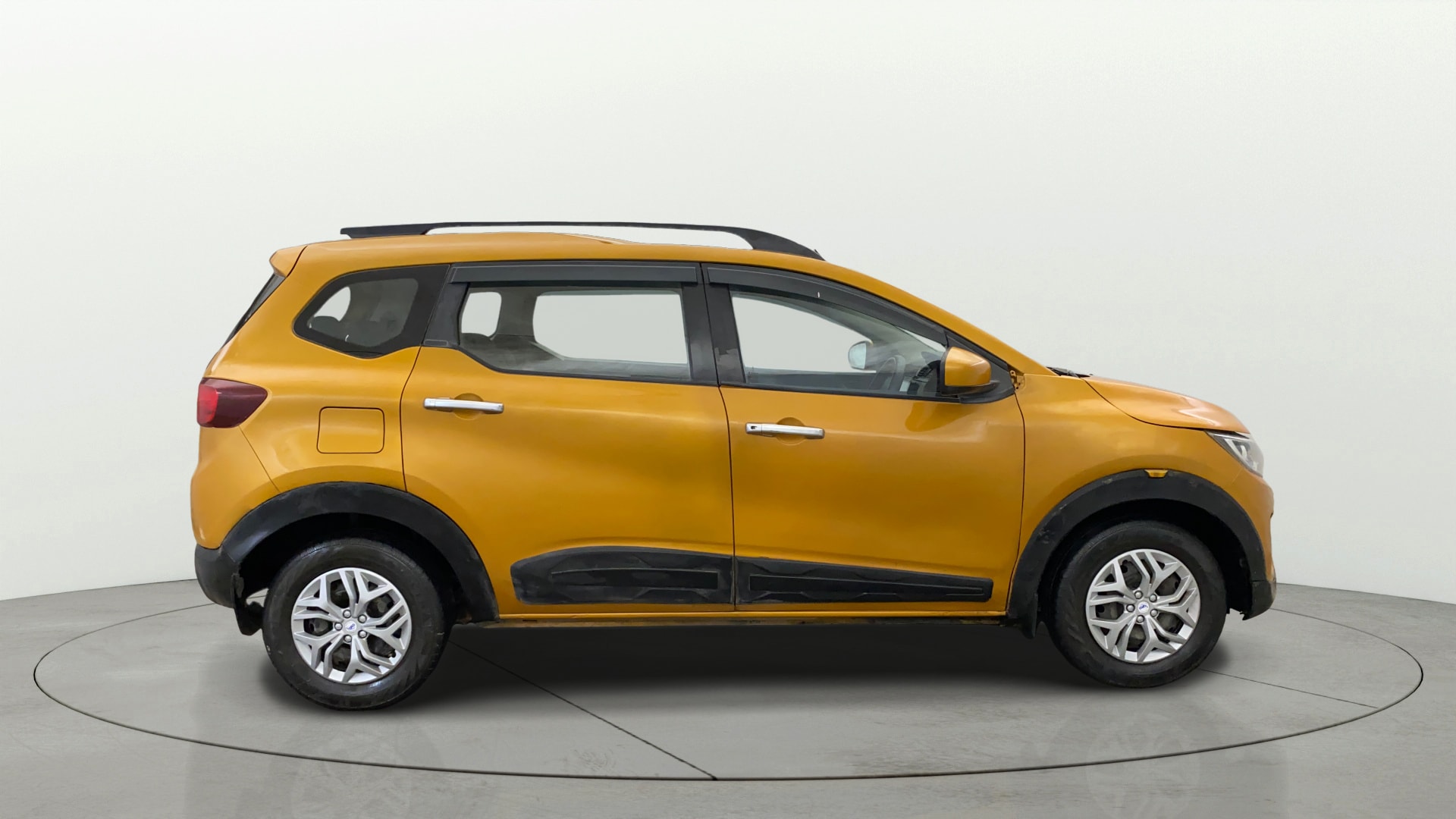 Used 2019 Renault Triber Used 2019 Renault Triber
