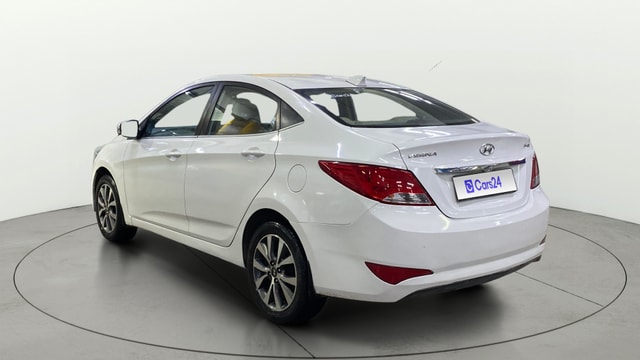 View Hyundai Verna Image 2 Used Hyundai Verna Image 2