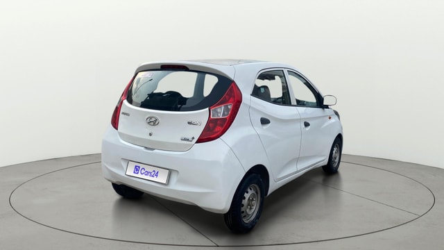 View Hyundai EON Image 41 Used Hyundai EON Image 41