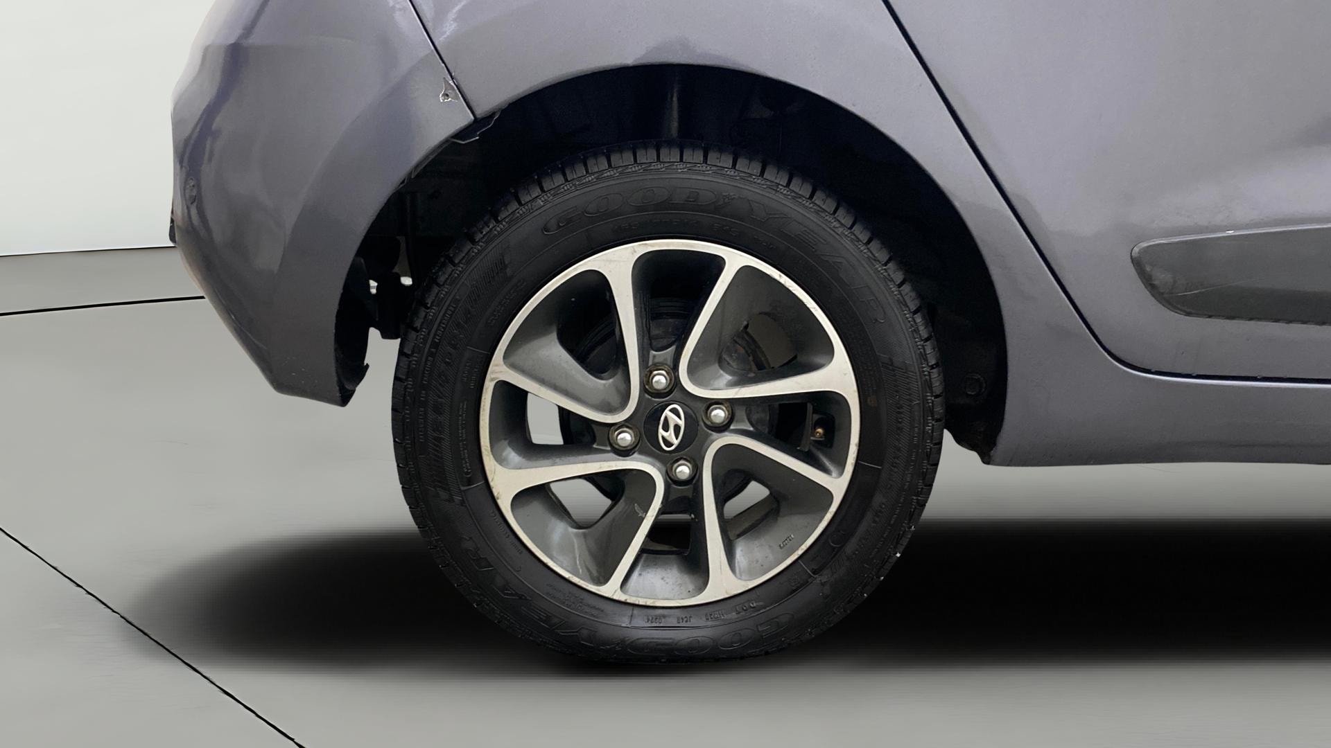 View 2019 Hyundai Grand i10 1.2 Asta Petrol Image 24 Used 2019 Hyundai Grand i10 1.2 Asta Petrol Image 24