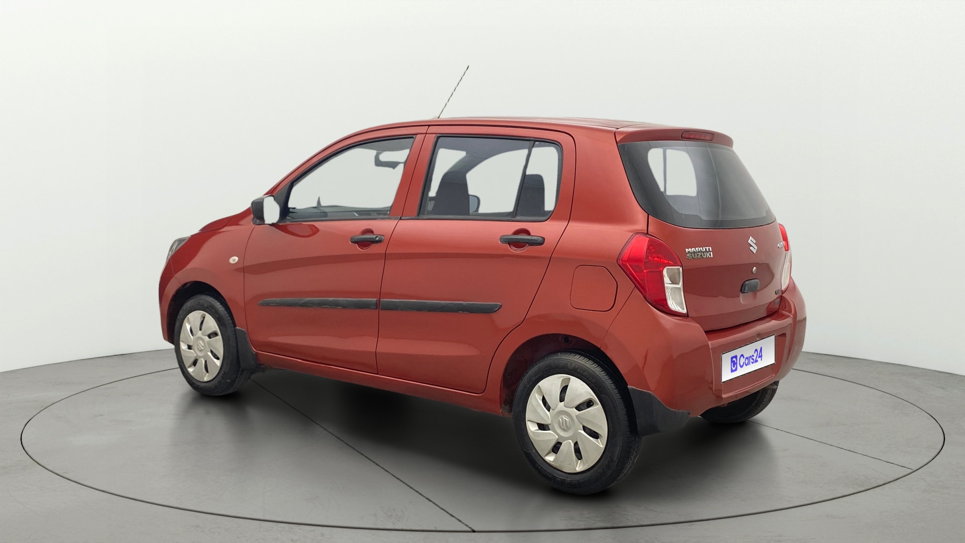 View 2016 Maruti Suzuki 1000 Base Variant Image 2 Used 2016 Maruti Suzuki 1000 Base Variant Image 2