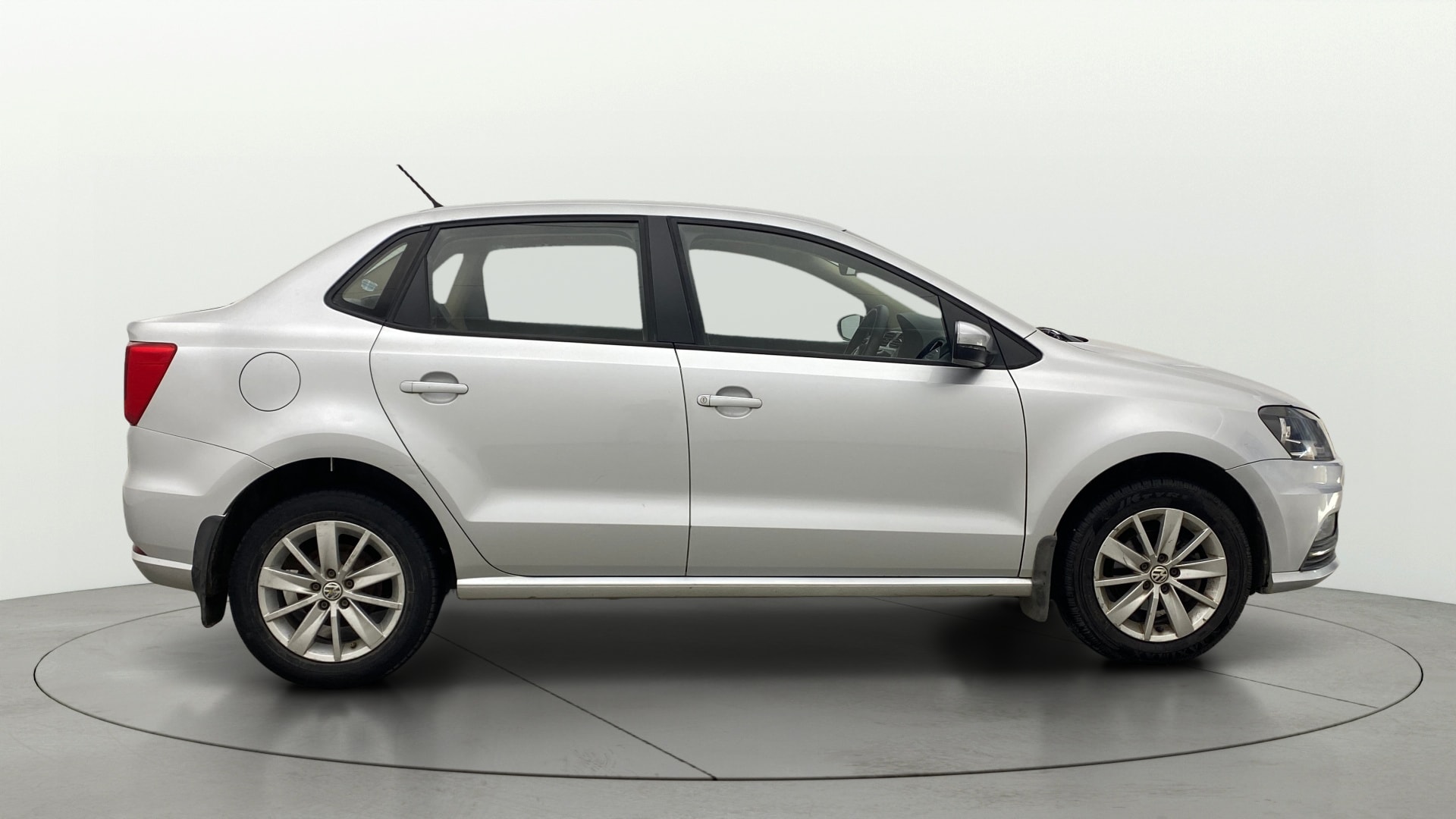 Used 2017 Volkswagen Ameo Used 2017 Volkswagen Ameo