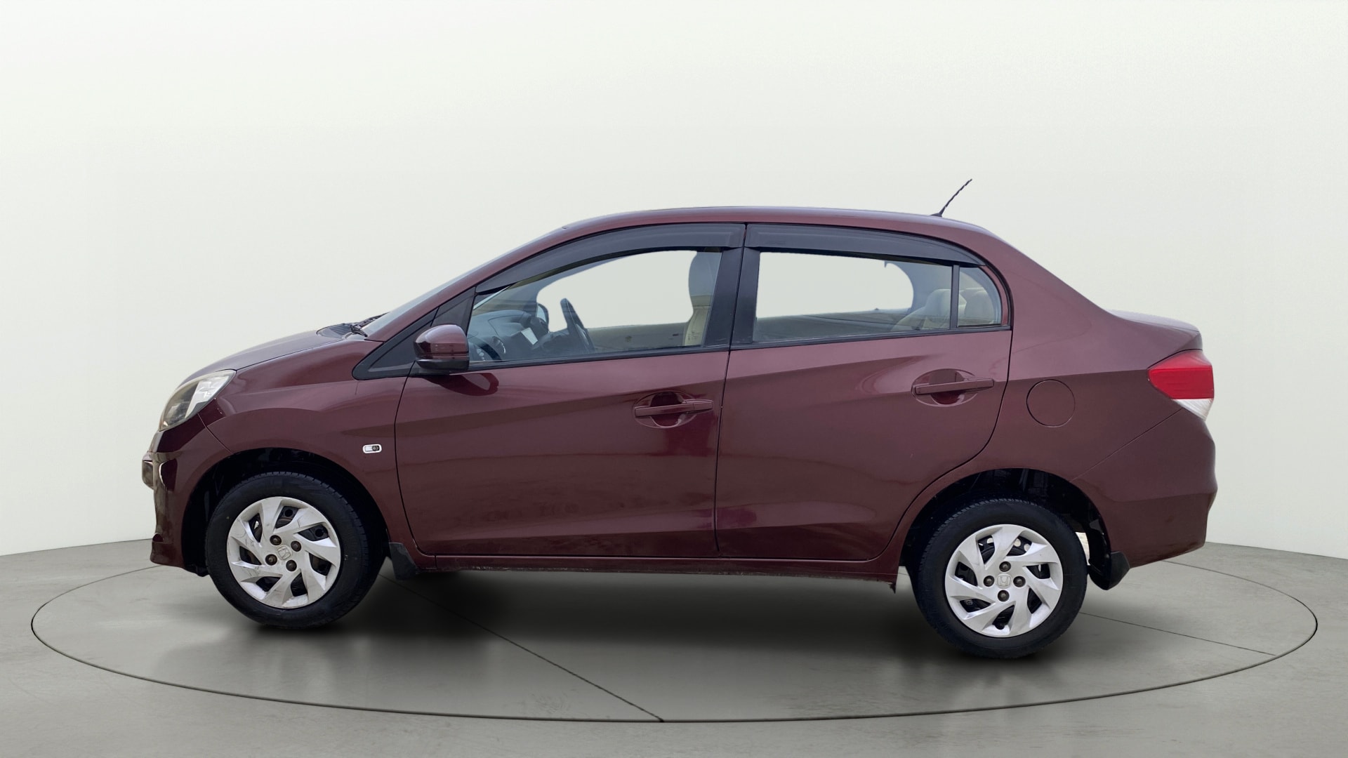 View 2015 Honda Amaze E MT Petrol BS IV Image 5 Used 2015 Honda Amaze E MT Petrol BS IV Image 5