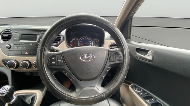 View Hyundai Grand i10 Image 21 Used Hyundai Grand i10 Image 21