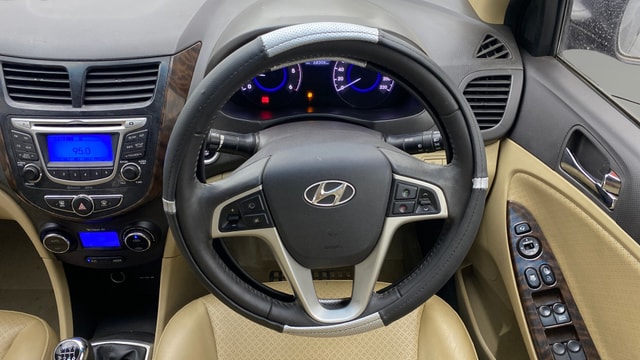 View Hyundai Fluidic Verna Image 21 Used Hyundai Fluidic Verna Image 21