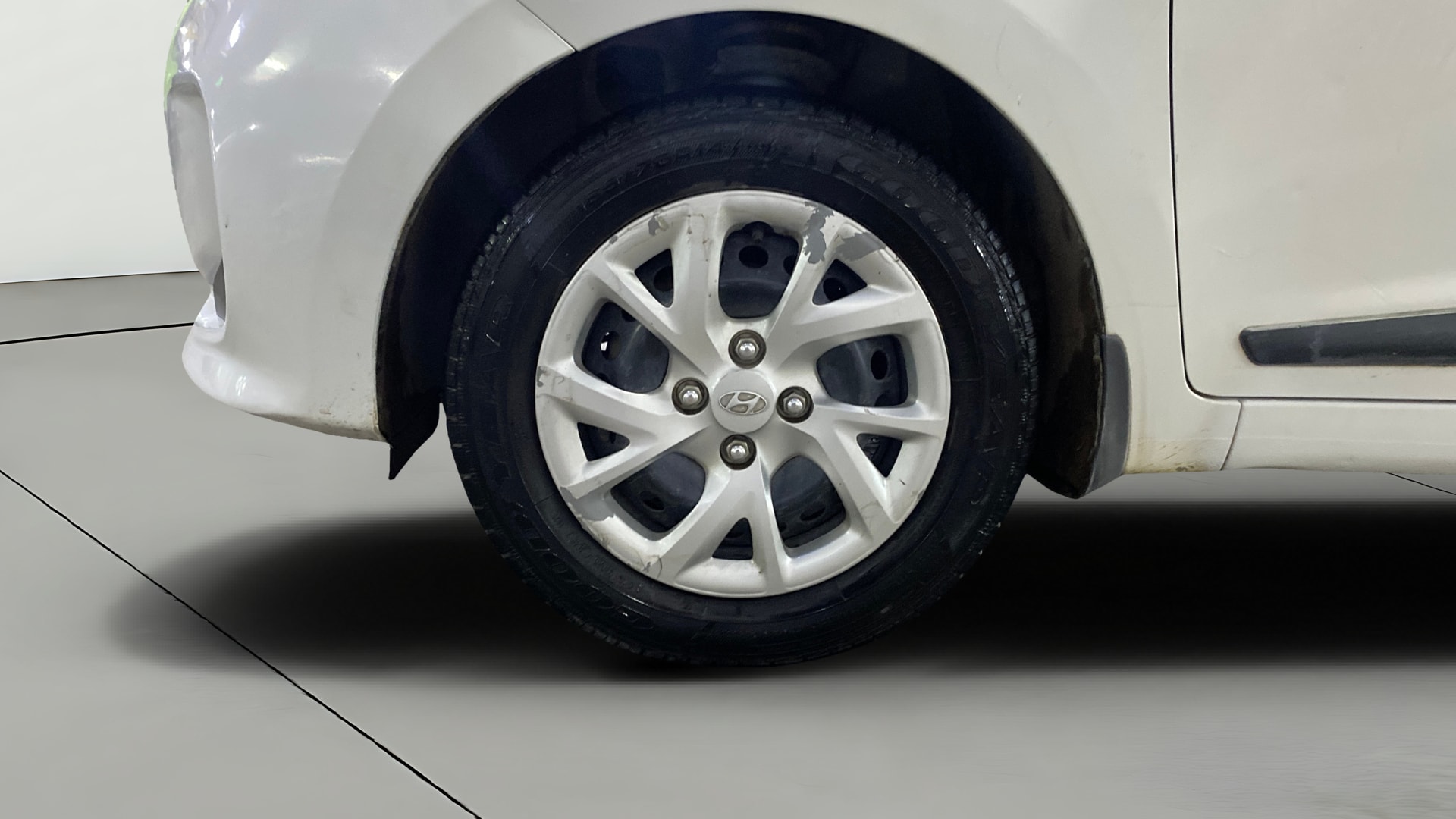 View 2019 Hyundai Grand i10 Magna 1.2 Kappa VTVT Image 27 Used 2019 Hyundai Grand i10 Magna 1.2 Kappa VTVT Image 27